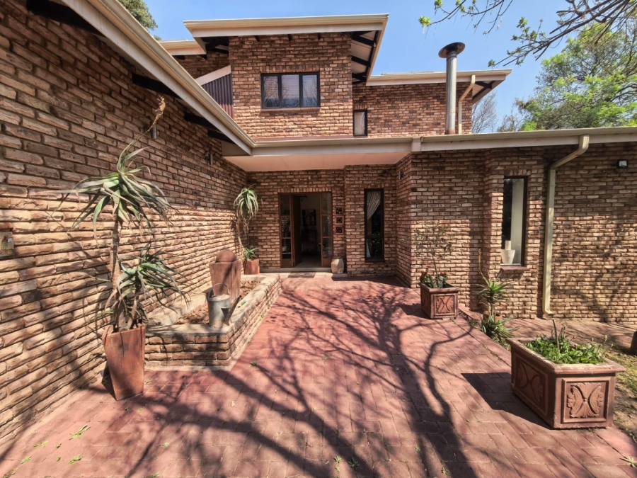 4 Bedroom Property for Sale in Parys Free State